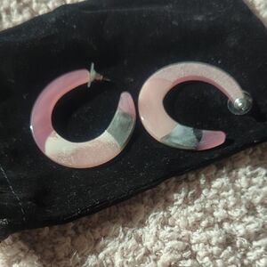 Elegant Pink and Black Hoop Earrings